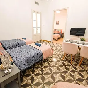 By Liceu Hostel