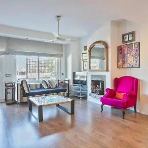 https://luxury-muntaner-plaza.topbarcelonahotels.com