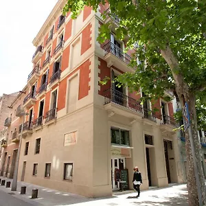 https://apbcn-eixample-center.topbarcelonahotels.com